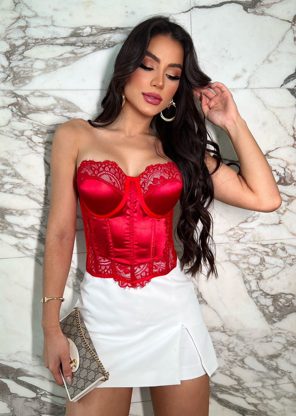 CORSELET CETIM COM DETALHES EM RENDA RED
