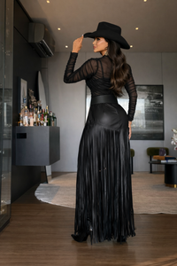 BODY E TOP LOLLA PRETO - BODY DRAPEADO E TOP EM RENDA FRANCESA