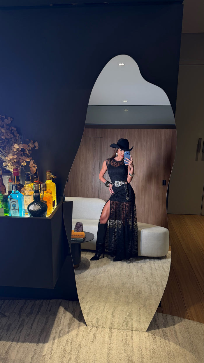 VESTIDO PASSIONE EM RENDA FRANCESA