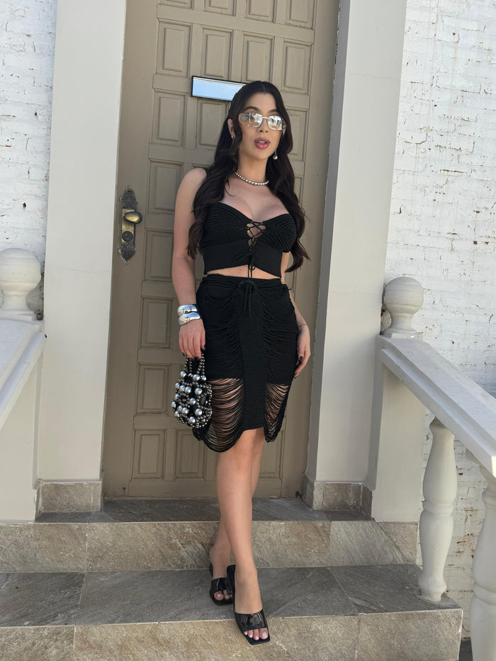 CONJUNTO MIRAGE BLACK - CROPPED E SAIA , FIOS DE SEDA