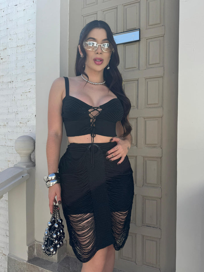 CONJUNTO MIRAGE BLACK - CROPPED E SAIA , FIOS DE SEDA