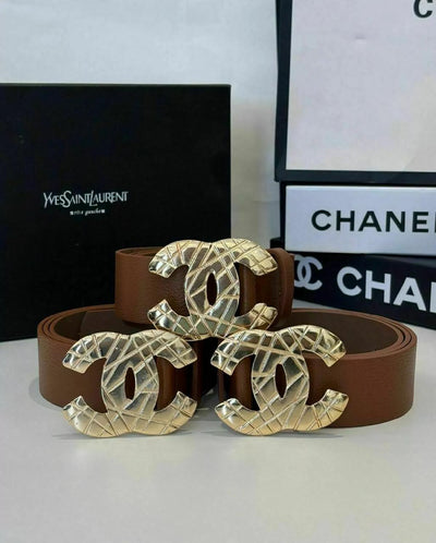 CINTO CLARA MARROM COURO COM FIVELA METAL (TAMANHO G)