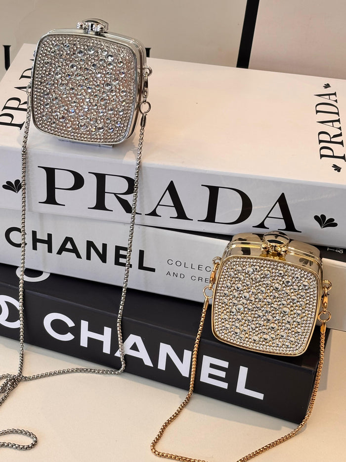 BOLSA ALLY COM STRASS - PRATA