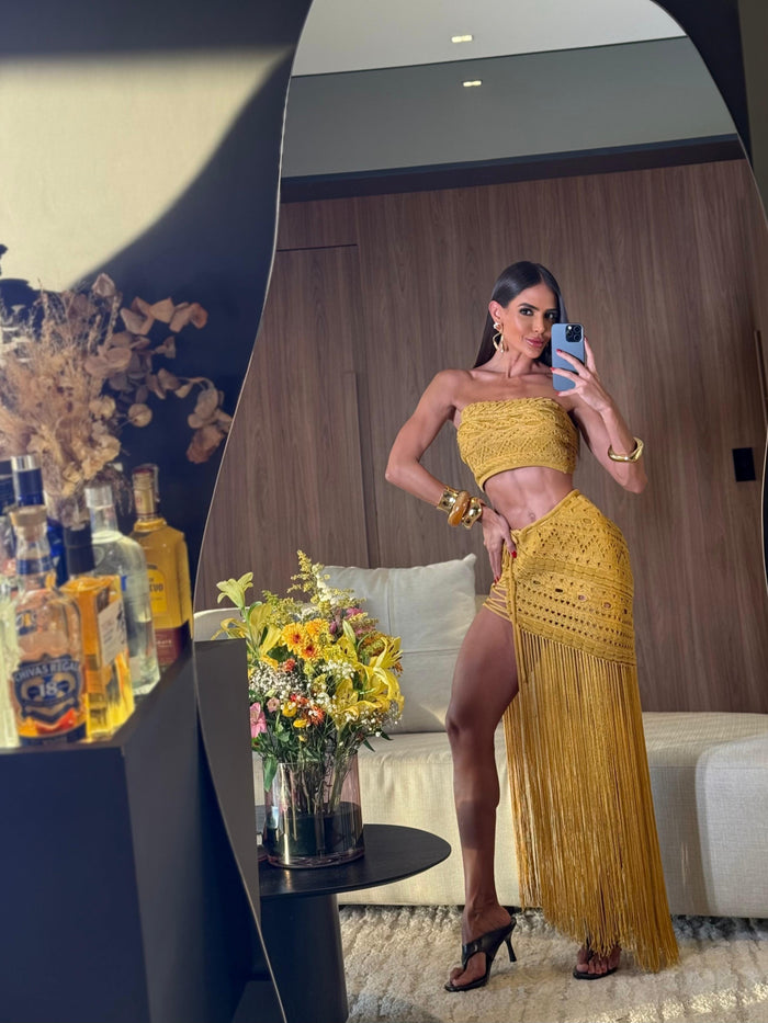 CONJUNTO VERANO GOLD - TOP, SAIA E HOT PANT , FIOS DE SEDA