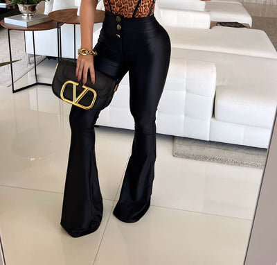 CALÇA FLARE GLOSS 3 BOTÕES